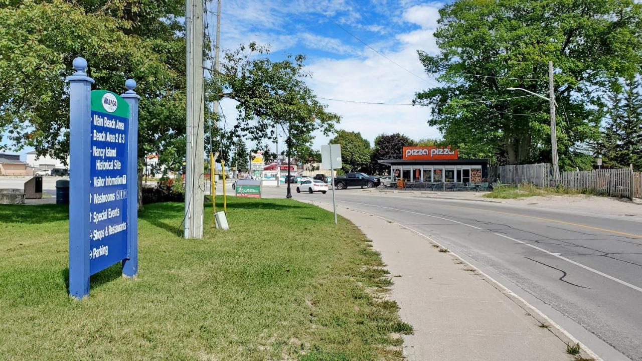 Main Beach River Retreat - Wasaga Beach 1 - Main Strip - 93 Mosley St Luaran gambar